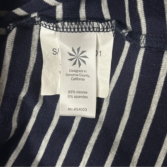 ATHLETA Womens Striped Swing Dress Oversized Navy Gray Size Medium - Picture 7 of 11